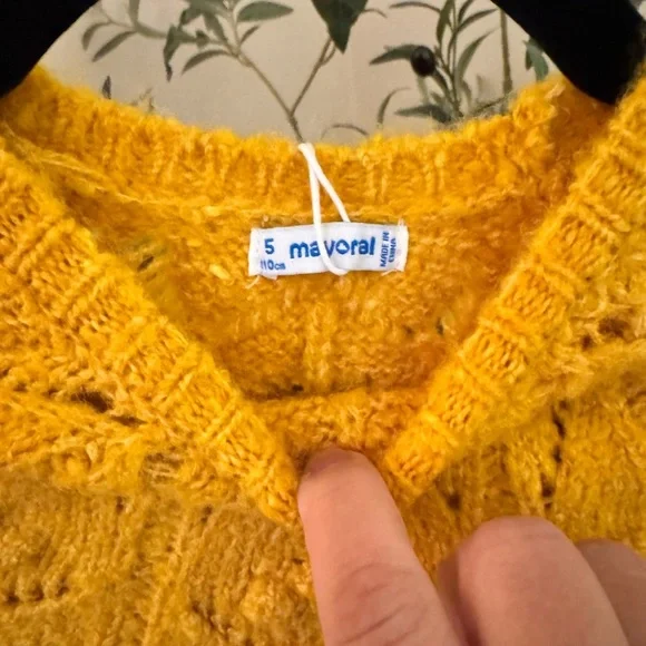 NWT Mayoral mustard texture sweater
Size 5 110cm - Picture 8 of 10